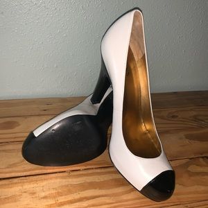 New Guess Platform Heels Size 6.5